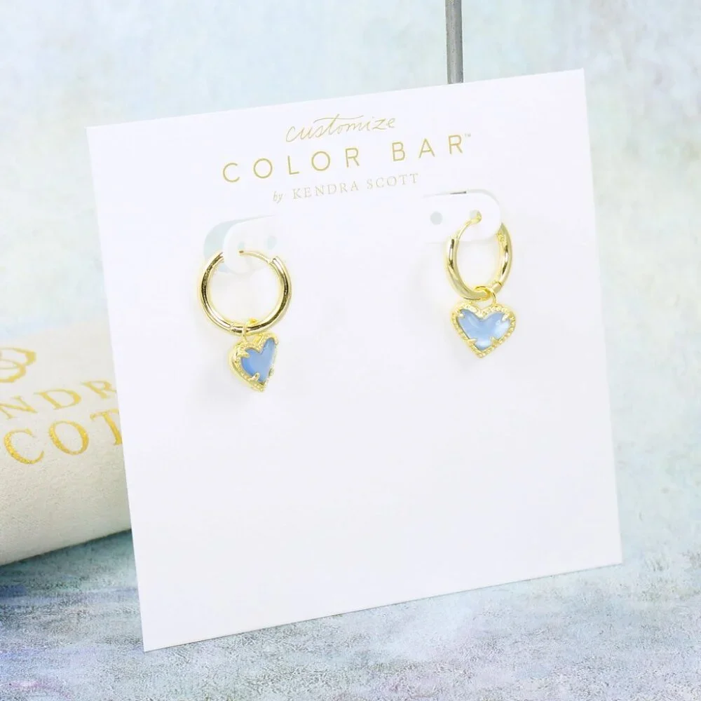 Kendra Scott Ari Heart Huggie Periwinkle Illusion Earrings Gold Plated - Picture 3 of 5